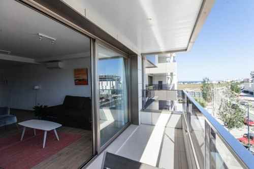 Moderno apartamento de 1 dormitorio en venta en Ibiza