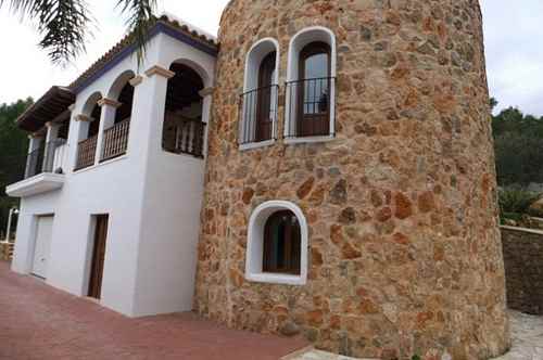 Villa con 6 dormitorios en Ibiza en ventas