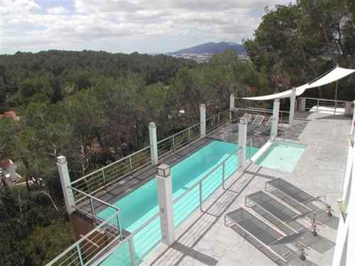 Villa de 4 dormitorios en Can Furnet Ibiza en venta