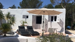 Bonita casa a solo 10 minutos andando en el mar de Formentera