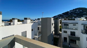 Lujoso apartamento de 3 dormitorios con encantadoras vistas a la terraza en Siesta